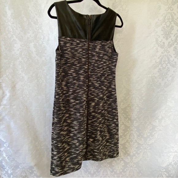 Little Black Dress! FALL🍁Woven knit, lined, comfortable!Cynthia Rowley - Picture 3 of 9